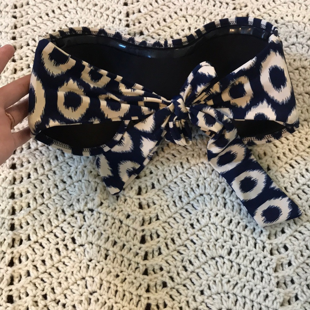 Skye medium bra/crop top - Picture 5 of 8